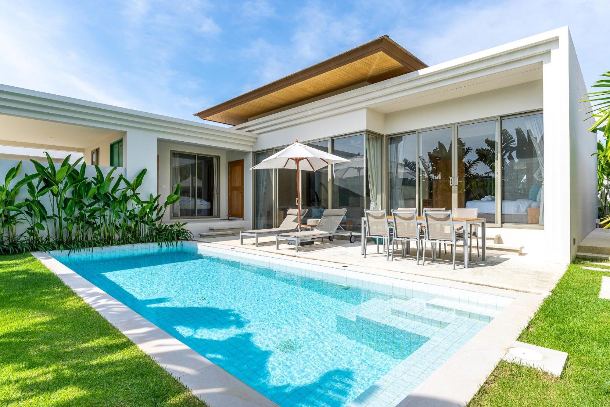 Trichada Breeze 3Br Stylish Villa, 15 Min To Layan Beach Thalang Exteriör bild