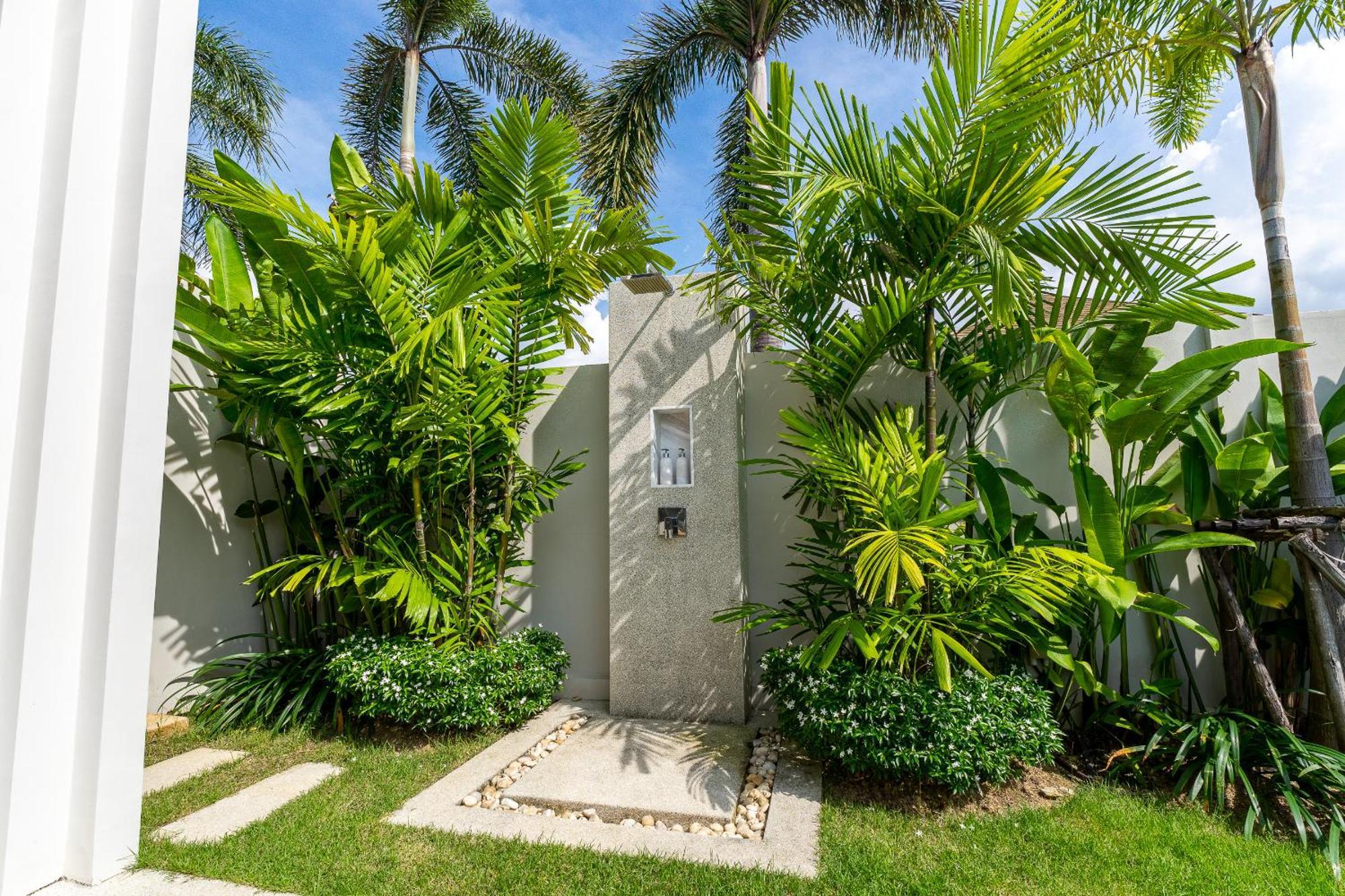 Trichada Breeze 3Br Stylish Villa, 15 Min To Layan Beach Thalang Exteriör bild