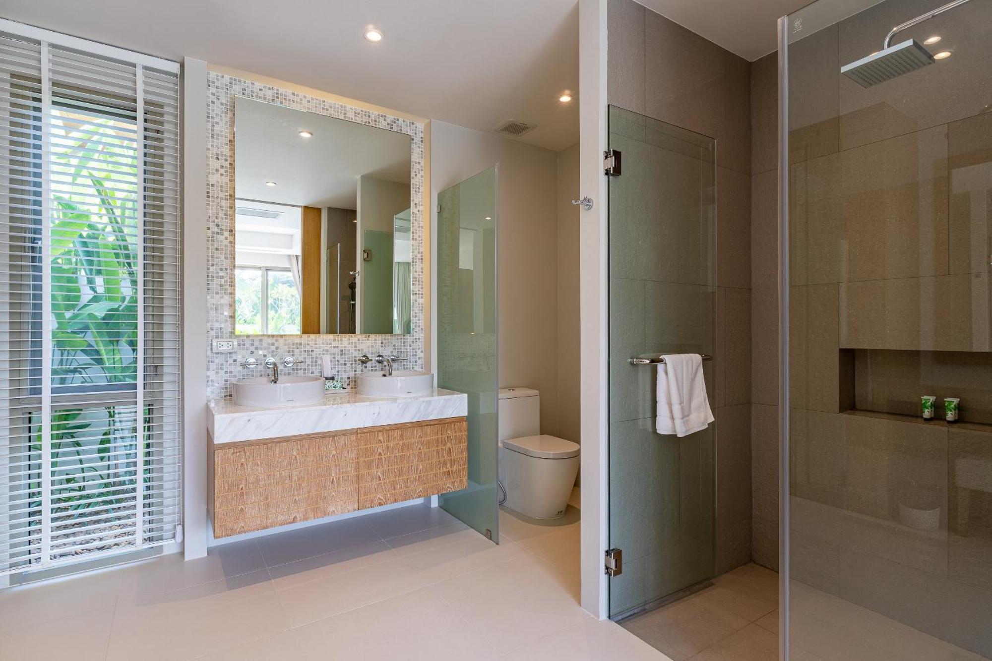 Trichada Breeze 3Br Stylish Villa, 15 Min To Layan Beach Thalang Exteriör bild